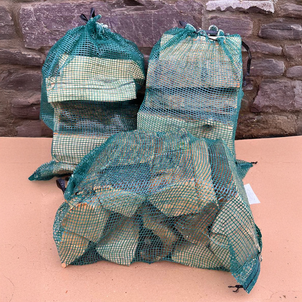 3. Kiln Dried Hardwood Logs - Dumpy Bag 0.6 cu metre