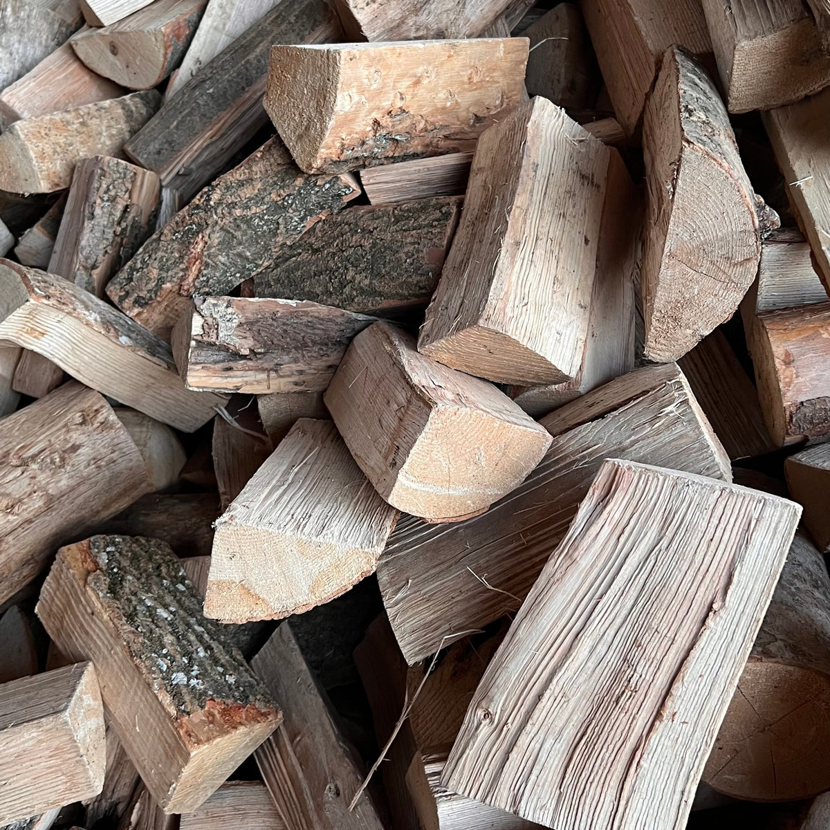 4. Kiln Dried Hardwood Log Load - 2 cubic metres